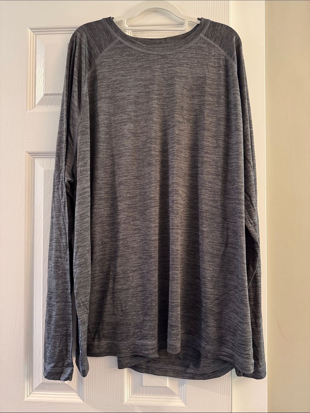 Men's Long Sleeve Performance Tee - Heather Gray